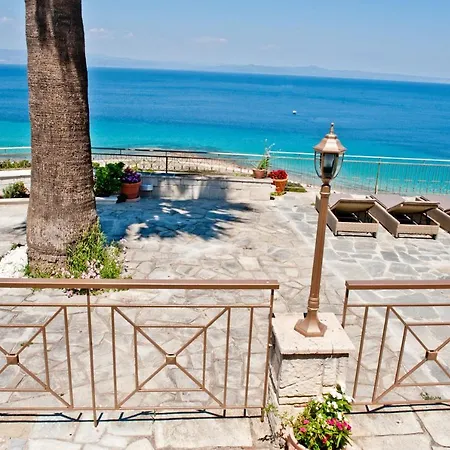 Lioli Infinity Villa Athitos #Northsky